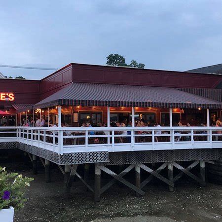 Louis oyster bar and grill port washington - Aug 2, 2015 · Louie's Oyster Bar & Grille: Great food, great view - See 449 traveler reviews, 142 candid photos, and great deals for Port Washington, NY, at Tripadvisor. Port Washington Flights to Port Washington 